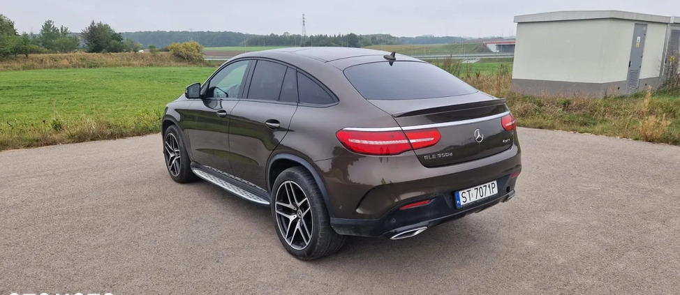 Mercedes-Benz GLE cena 185000 przebieg: 230000, rok produkcji 2018 z Buk małe 121